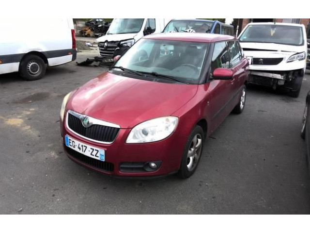 Зеркало электрическое Skoda Fabia Mk2 (5J) 2007 - 2014 года