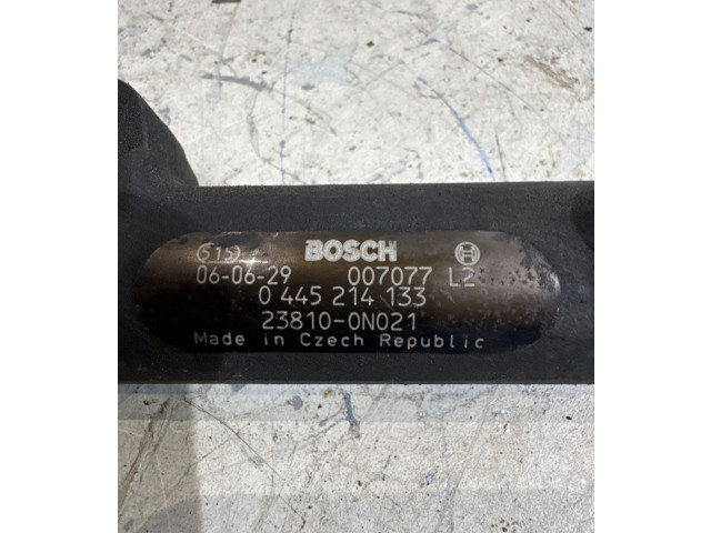 Vstřikovací lišta 0445214133, 238100N021 Toyota Yaris