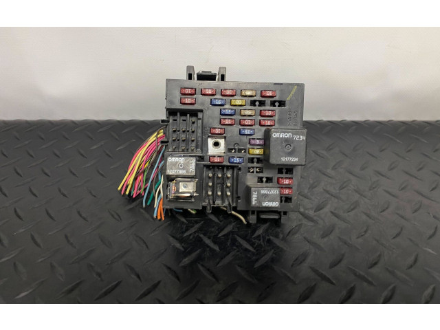 Блок предохранителей  15770992, 092950   Chevrolet Tahoe    