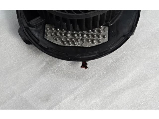 Вентилятор печки 5Q1819021H Audi A1