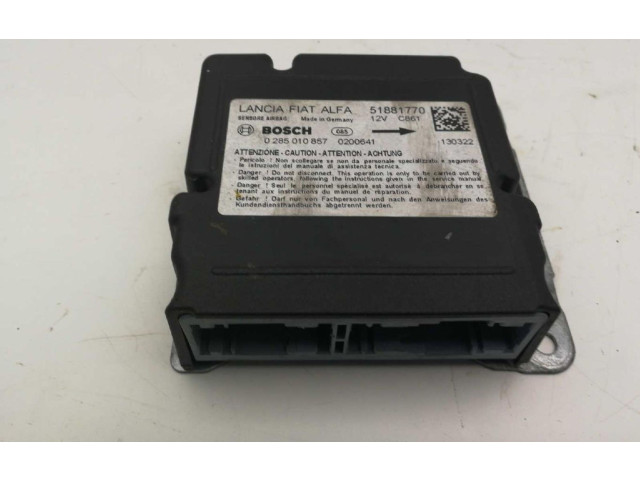 Блок подушек безопасности 0285010857   Opel Combo D