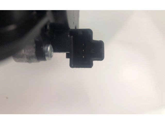 Моторчик дворников 31349380 Volvo XC90