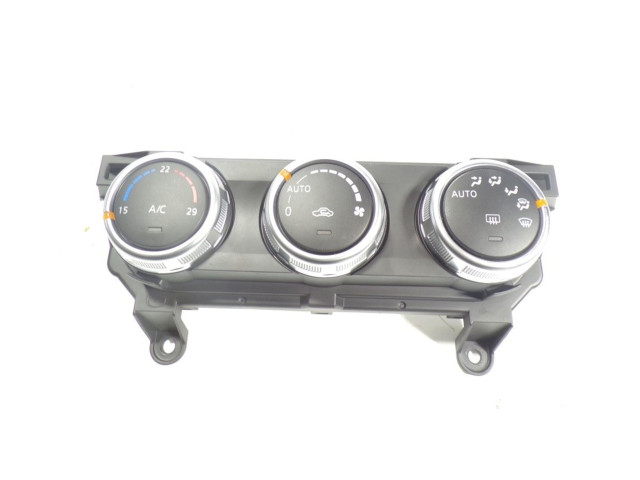 Блок управления климат-контролем Mazda CX-3