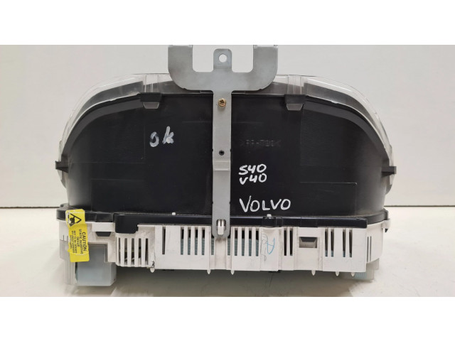 Панель приборов 30889704, 01W43D4 Volvo S40, V40