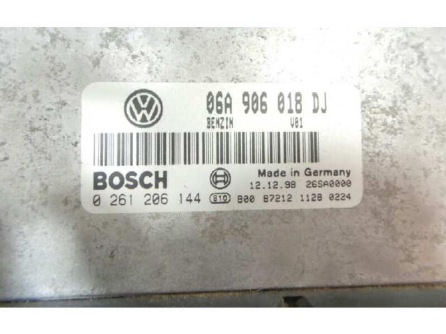 Блок управления BOSCH   Skoda Octavia Mk1 (1U)