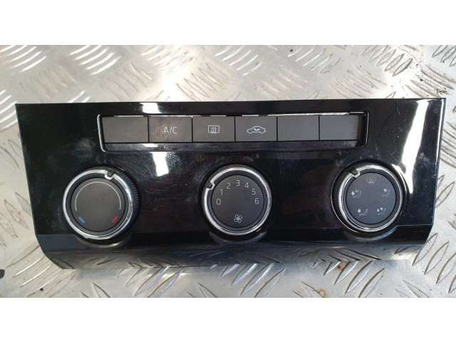 Блок управления климат-контролем 565820047 Skoda Superb B8 (3V)