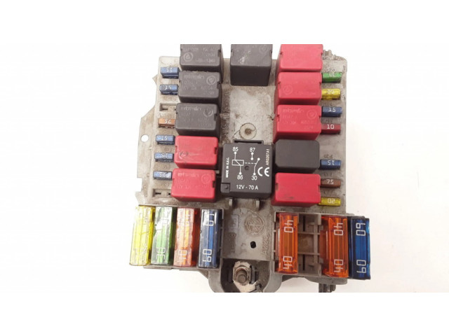 Pojistková skříňka 60683102 Alfa Romeo 166 2005