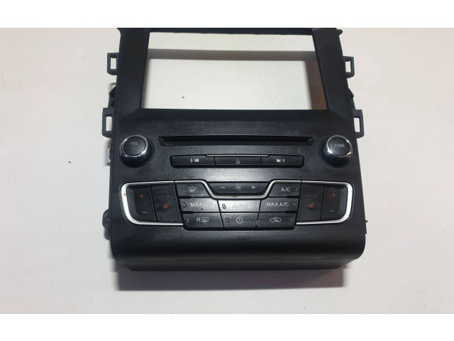 Блок управления климат-контролем GS7T18E245AEB, SW1352   Ford Fusion II