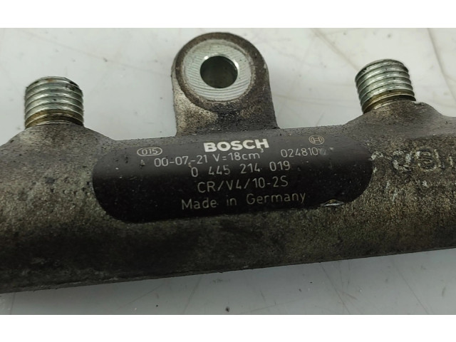 Топливная рампа 0445214019, 002767   Peugeot 306  