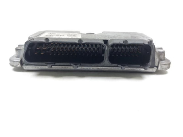 Блок управления двигателя 03C906024B, 03C906024B Skoda Fabia Mk2 (5J)