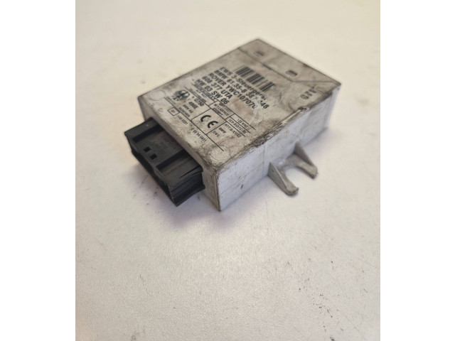 Блок управления иммобилайзера       BMW 5 E39  1996 - 2003 года   