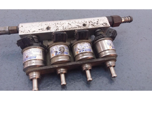 Vstřikovací lišta 67R-010092, 67R-010092 Citroen Berlingo