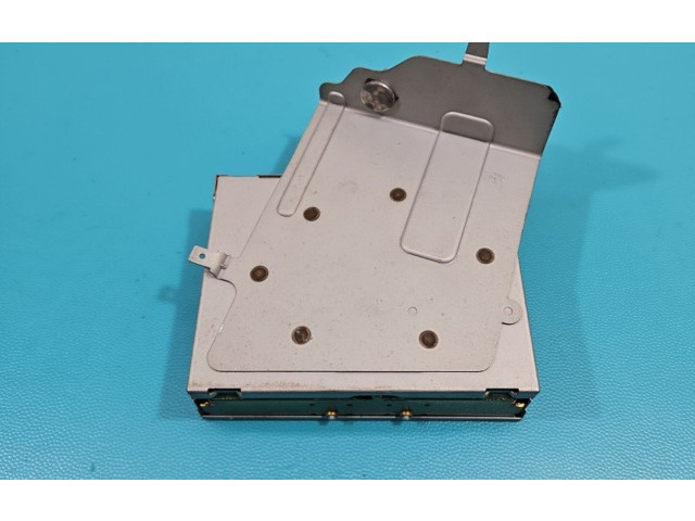 Блок комфорта 022, V957   Subaru Forester SH   