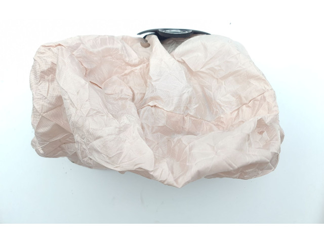 Подушка безопасности водителя 5E3880201AC   Skoda Octavia Mk4