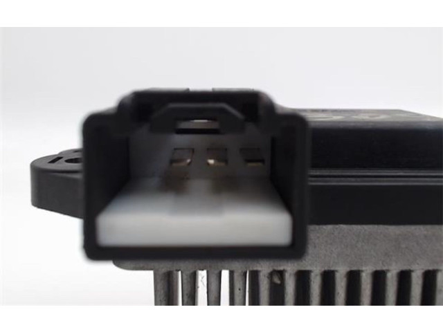 Блок управления климат-контролем PM010020B Mazda 3 I