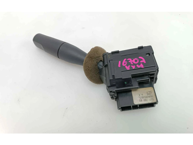 Ручка стеклоочистителей 96049596, 33779002   Peugeot Expert