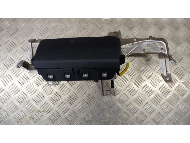 Подушка безопасности для колен Lexus IS III XE30