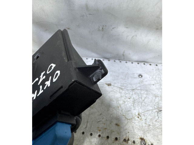 Модуль управления gateway Skoda Octavia Mk2 (1Z) 2004 - 2013 года 1K0907530L, 5WK50011B