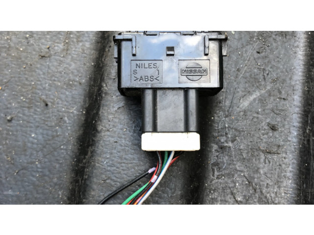 Другие включатели / ручки/ переключатели