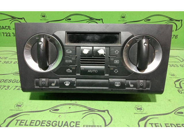 Блок управления климат-контролем 8P0820043J   Audi A3 S3 8P