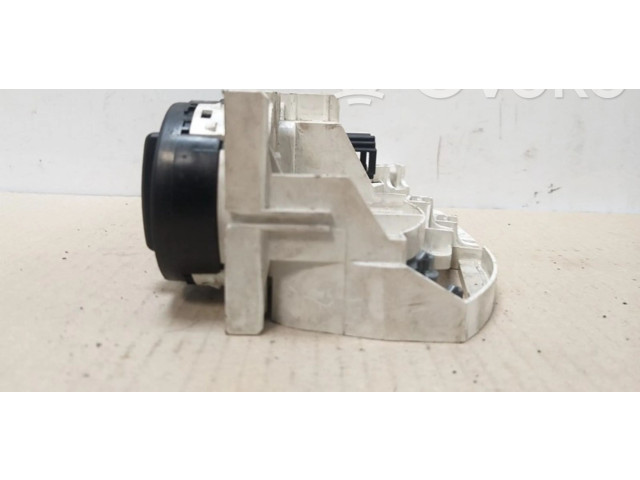 Блок управления климат-контролем 1J0819045E, 1J0819045E   Skoda Octavia Mk1 (1U)