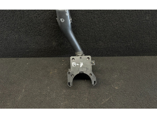 Ручка стеклоочистителей Volkswagen Golf IV