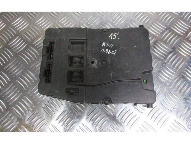 Блок комфорта 8200525383 Renault Scenic II - Grand scenic II