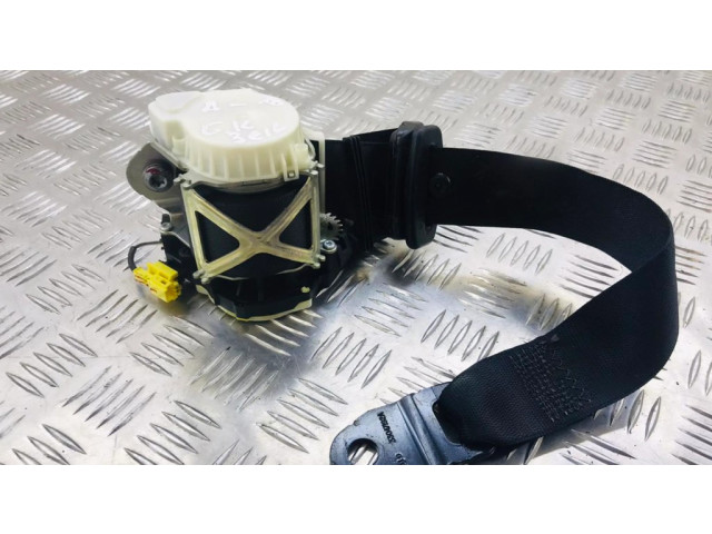 Третий рядный ремень безопасности