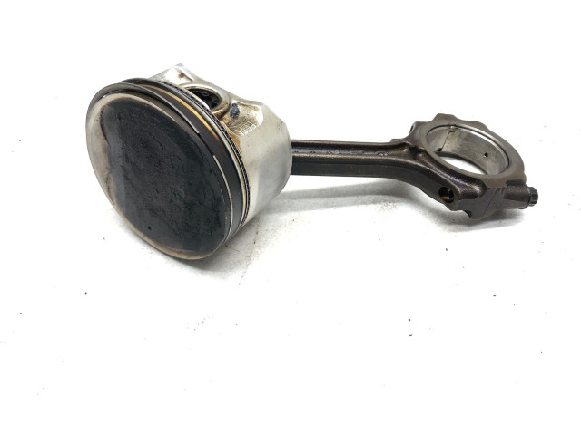  Поршень с шатуном  QR20DE  Nissan X-Trail T30  