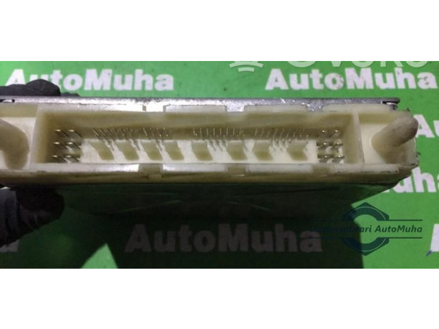 Řídící jednotka P30735493, T05362067. Volvo XC90 2003