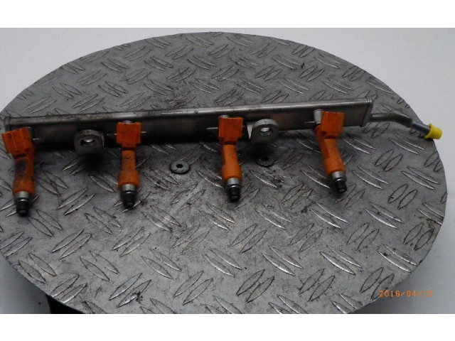 Vstřikovací lišta 1617U Suzuki Swift III