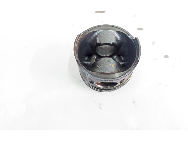 Píst 1003 Mercedes-Benz E W211 648961