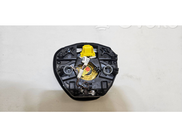 Подушка безопасности водителя 5E0880201   Skoda Octavia Mk3 (5E)