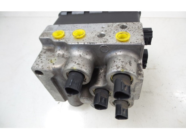 Jednotka ABS 4451047030, 4451047030 Toyota Prius (XW10) 2001