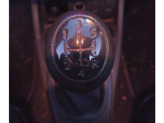 Моторчик дворников 8200619512 Dacia Duster