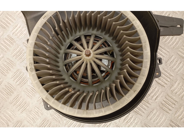 Вентилятор печки    6Q1820015B, 6Q1820015   Skoda Fabia Mk1 (6Y)