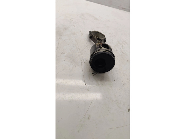  Поршень с шатуном BMP   Volkswagen PASSAT B6  