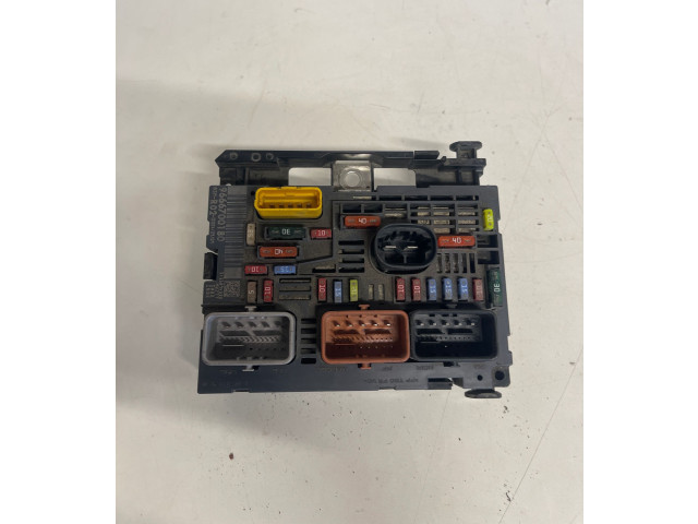 Блок предохранителей 9666700180 Citroen C5