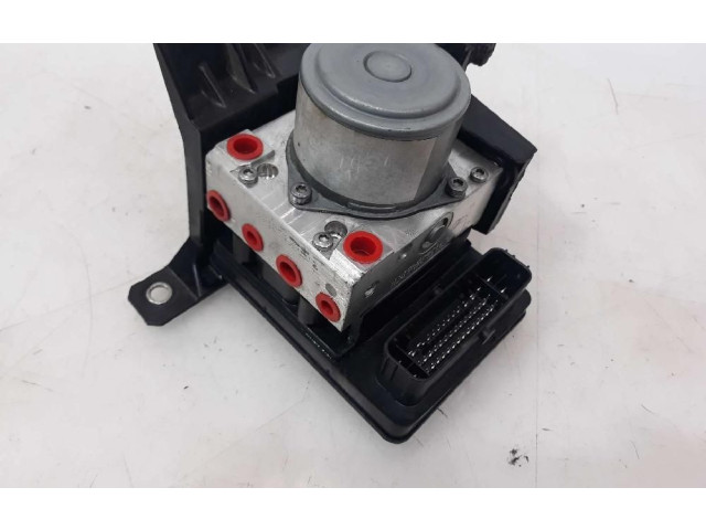 Блок АБС 52137661 Jeep Renegade 2014- года