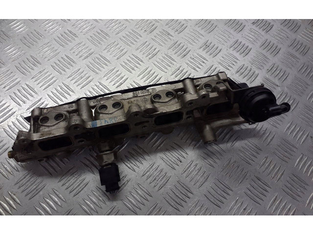 Топливная рампа GK00286 Audi A3 S3 8P