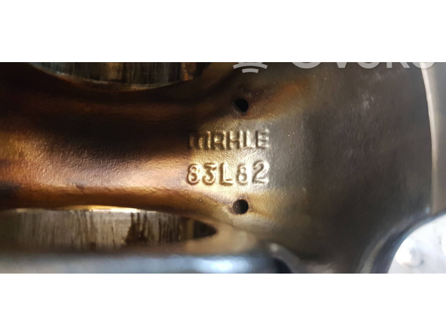 Píst 83L82 Audi A8 S8 D4 4H