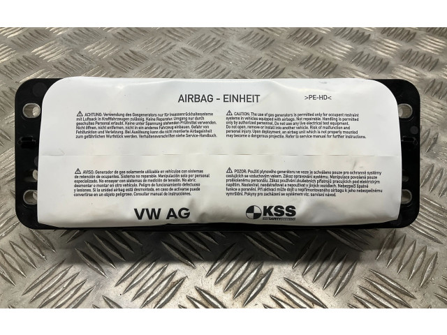 Подушка безопасности пассажира 8V0880204E Skoda Octavia Mk3 (5E)