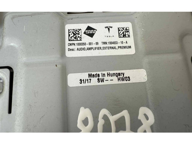 Блок управления 100483310A   Tesla Model S