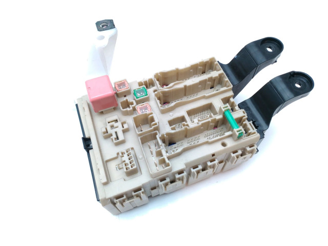 Модуль управления BSM 8273005J70   Toyota Avensis T270