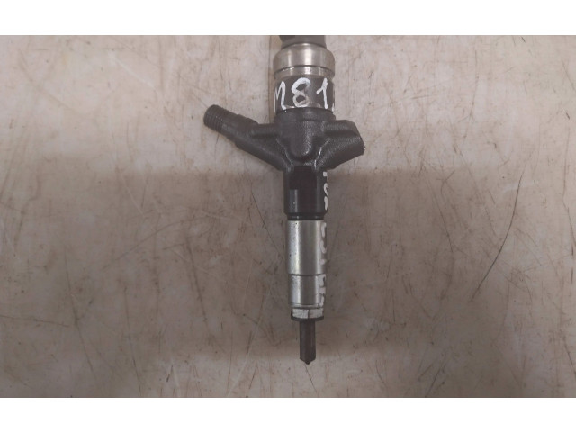 Форсунка 6613AA030    Subaru Forester SH   