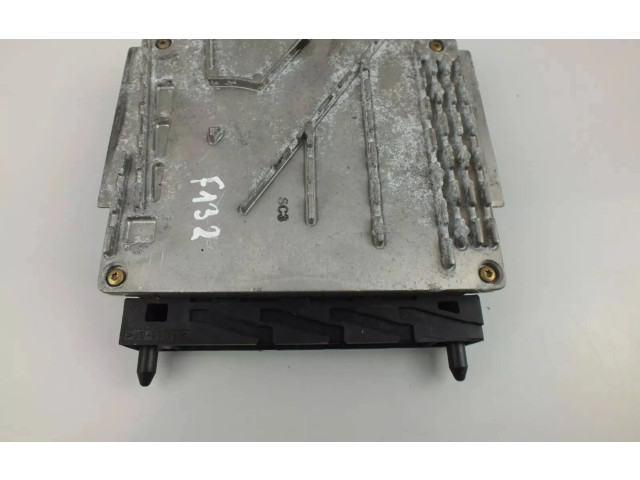 Блок управления двигателя 08667710A, 0281010319   Volvo V70