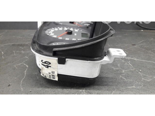 Přístrojová deska Toyota Avensis T220 1999 88458017