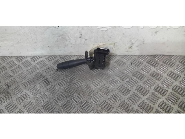 Ручка стеклоочистителей 6001548109 Dacia Logan I