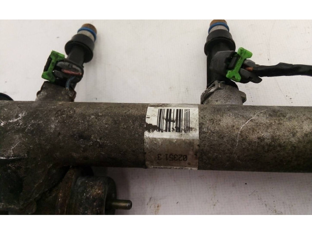 Топливная рампа 12577265 Chevrolet Cavalier