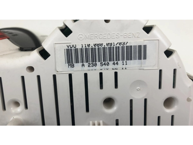 Přístrojová deska Mercedes-Benz SL R230 2003 110080091027, A2305404411